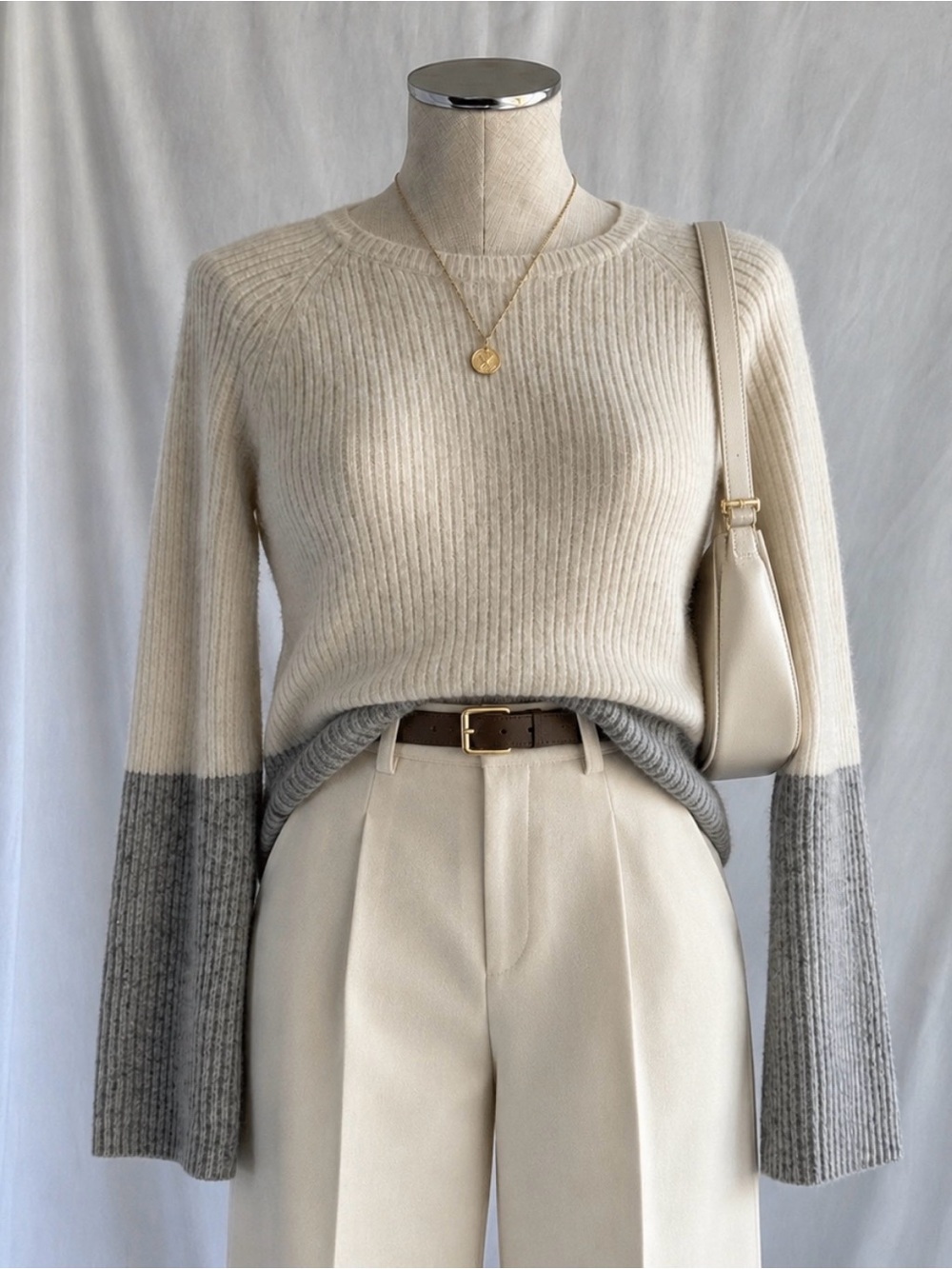 Ann Taylor 100% Cashmere Soft Colorblock Sweater | Size M